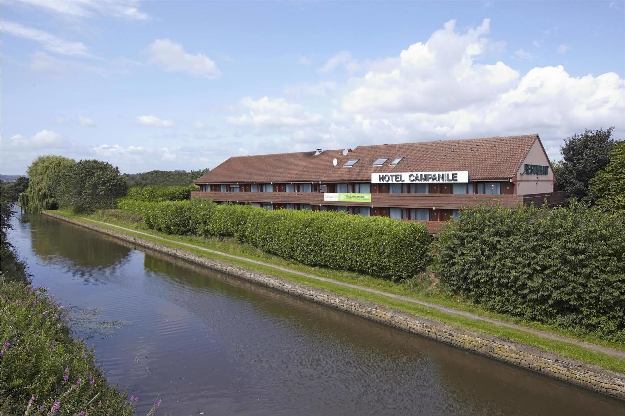 Campanile Hotel Wakefield Exteriér fotografie